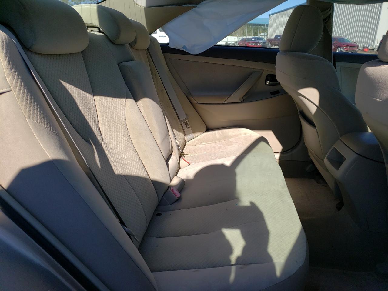 Photo 6 from auction – 2007 TOYOTA CAMRY CE with VIN 4T1BE46K27U694425