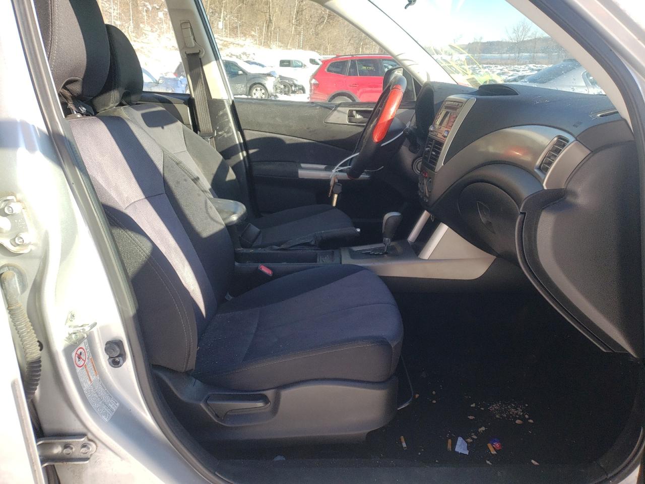 Photo 5 from auction – 2010 SUBARU FORESTER X with VIN JF2SH6BC3AH787980