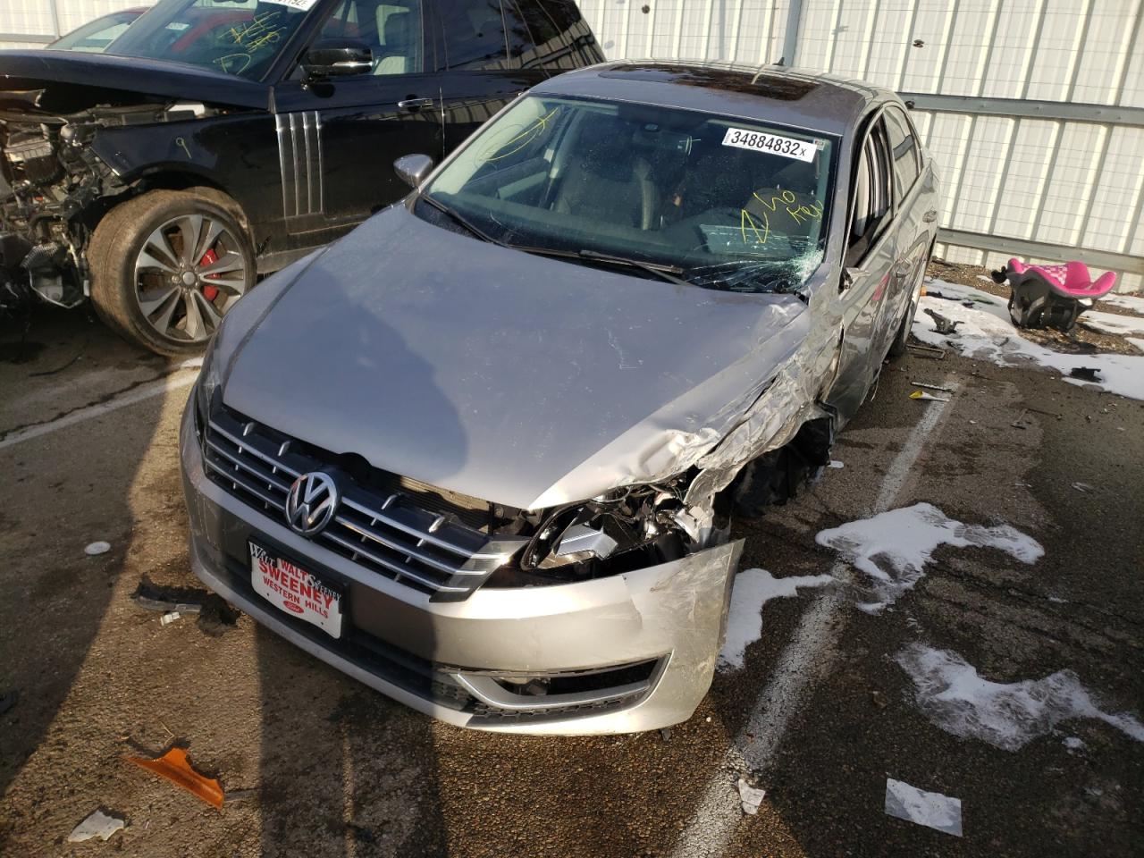Photo 2 from auction – 2012 VOLKSWAGEN PASSAT SE with VIN 1VWBN7A3XCC023569