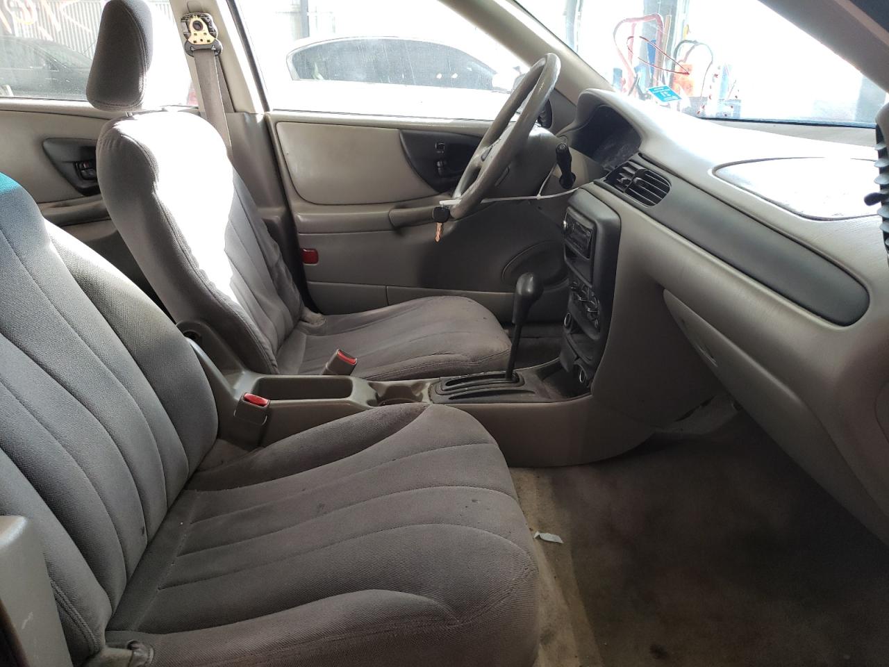Photo 5 from auction – 2005 CHEVROLET CLASSIC with VIN 1G1ND52F95M114211