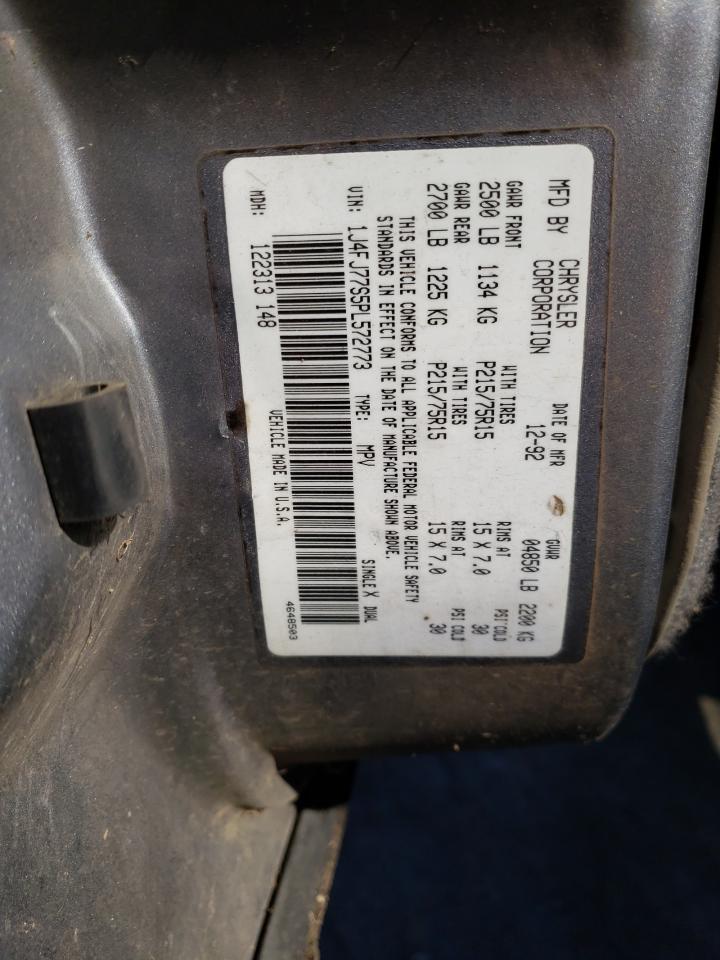 Photo 10 from auction – 1993 JEEP CHEROKEE C with VIN 1J4FJ77S5PL572773