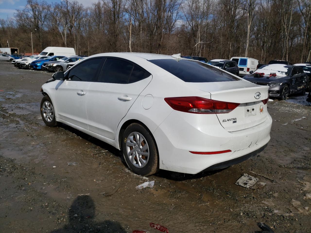 Photo 3 from auction – 2017 HYUNDAI ELANTRA SE with VIN 5NPD74LF1HH092173