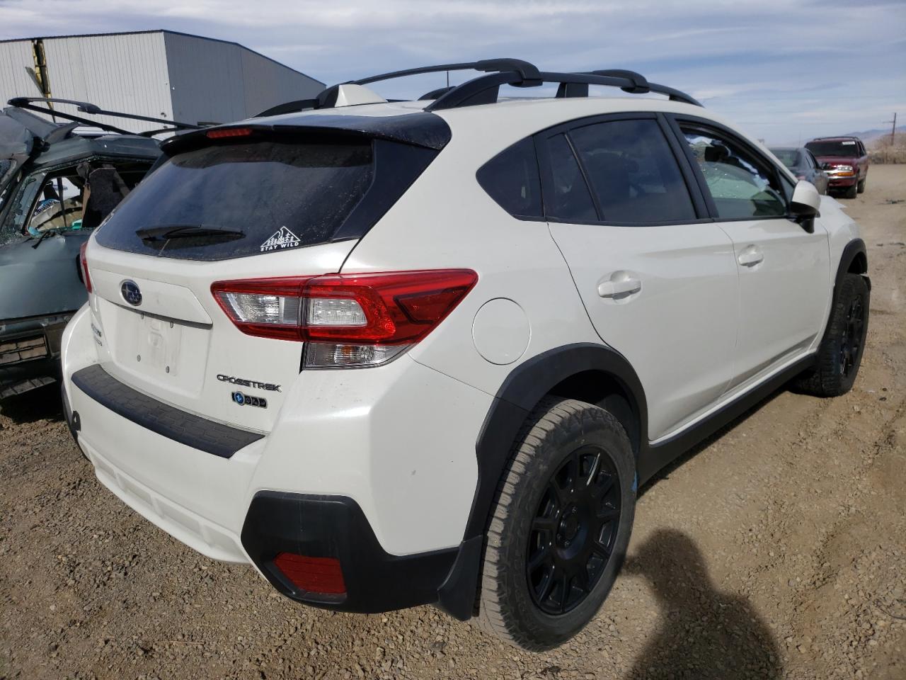 Photo 4 from auction – 2019 SUBARU CROSSTREK with VIN JF2GTAEC3KH281957