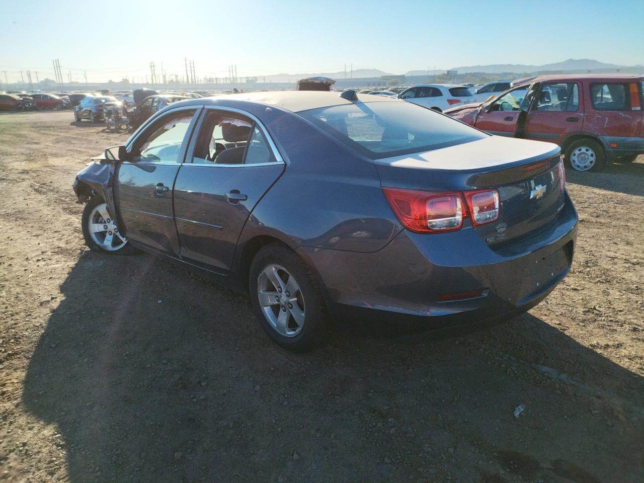 Photo 3 from auction – 2014 CHEVROLET MALIBU LS with VIN 1G11B5SLXEF258123