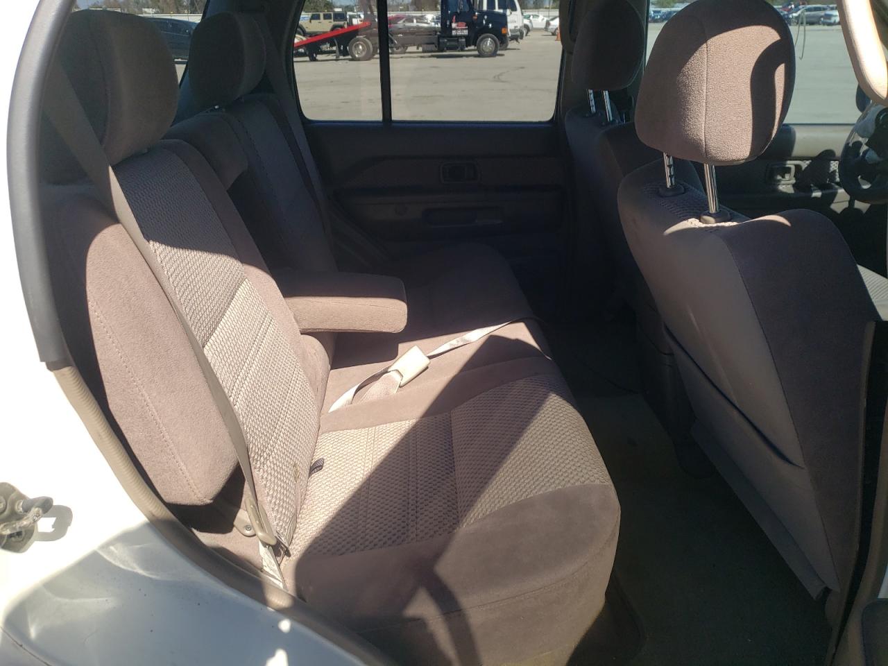 Photo 6 from auction – 2003 NISSAN PATHFINDER with VIN JN8DR09X63W706824