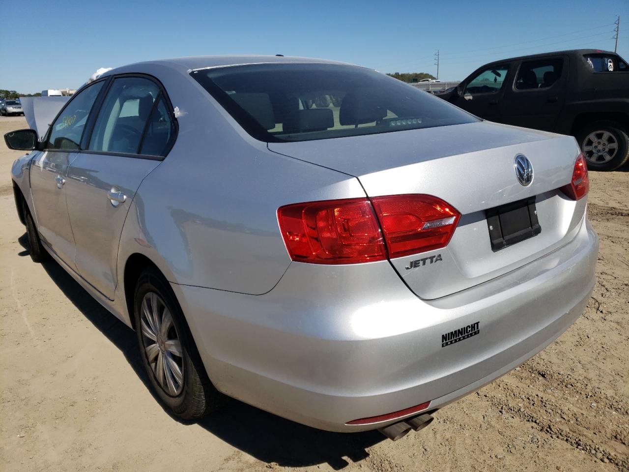 Photo 3 from auction – 2014 VOLKSWAGEN JETTA BASE with VIN 3VW2K7AJ9EM252088