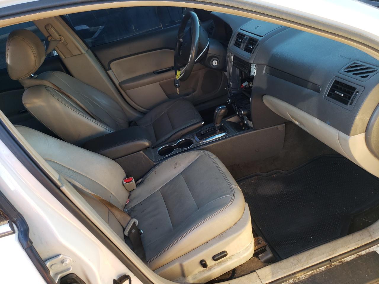 Photo 5 from auction – 2011 FORD FUSION SEL with VIN 3FAHP0JA4BR257841