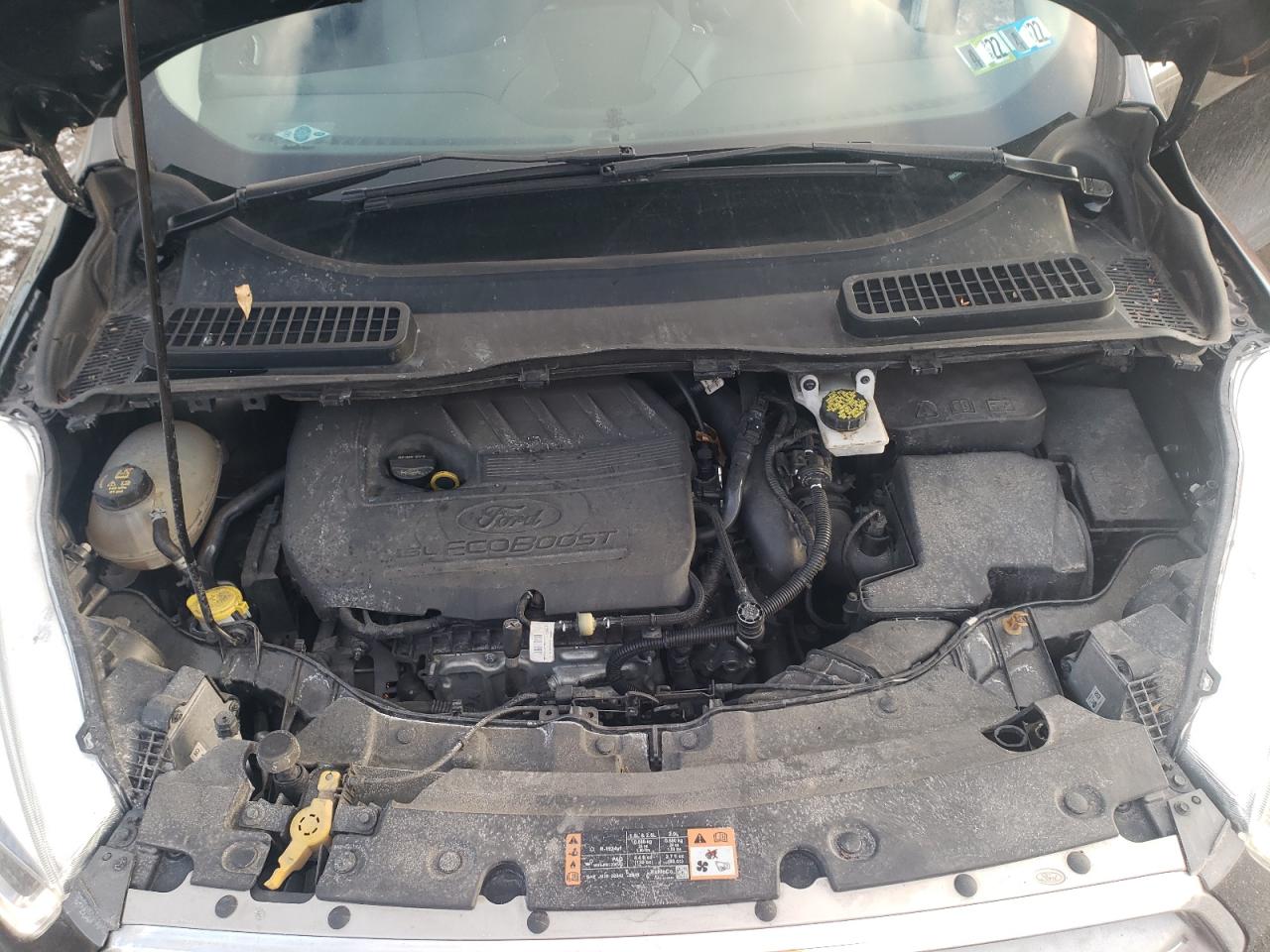 Photo 7 from auction – 2017 FORD ESCAPE SE with VIN 1FMCU9GD3HUD64671