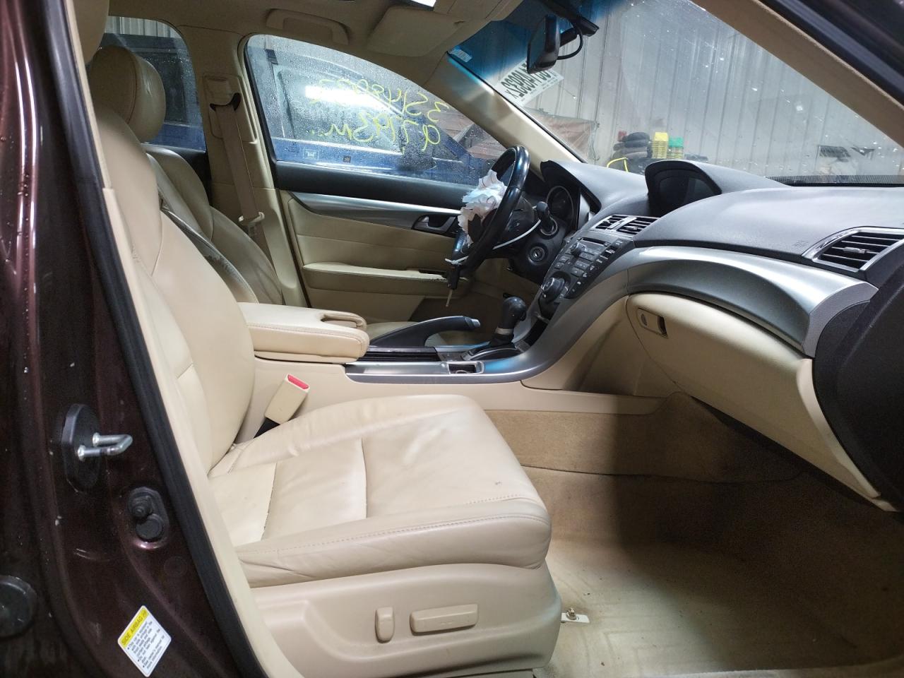 Photo 5 from auction – 2011 ACURA TL with VIN 19UUA8F20BA000858