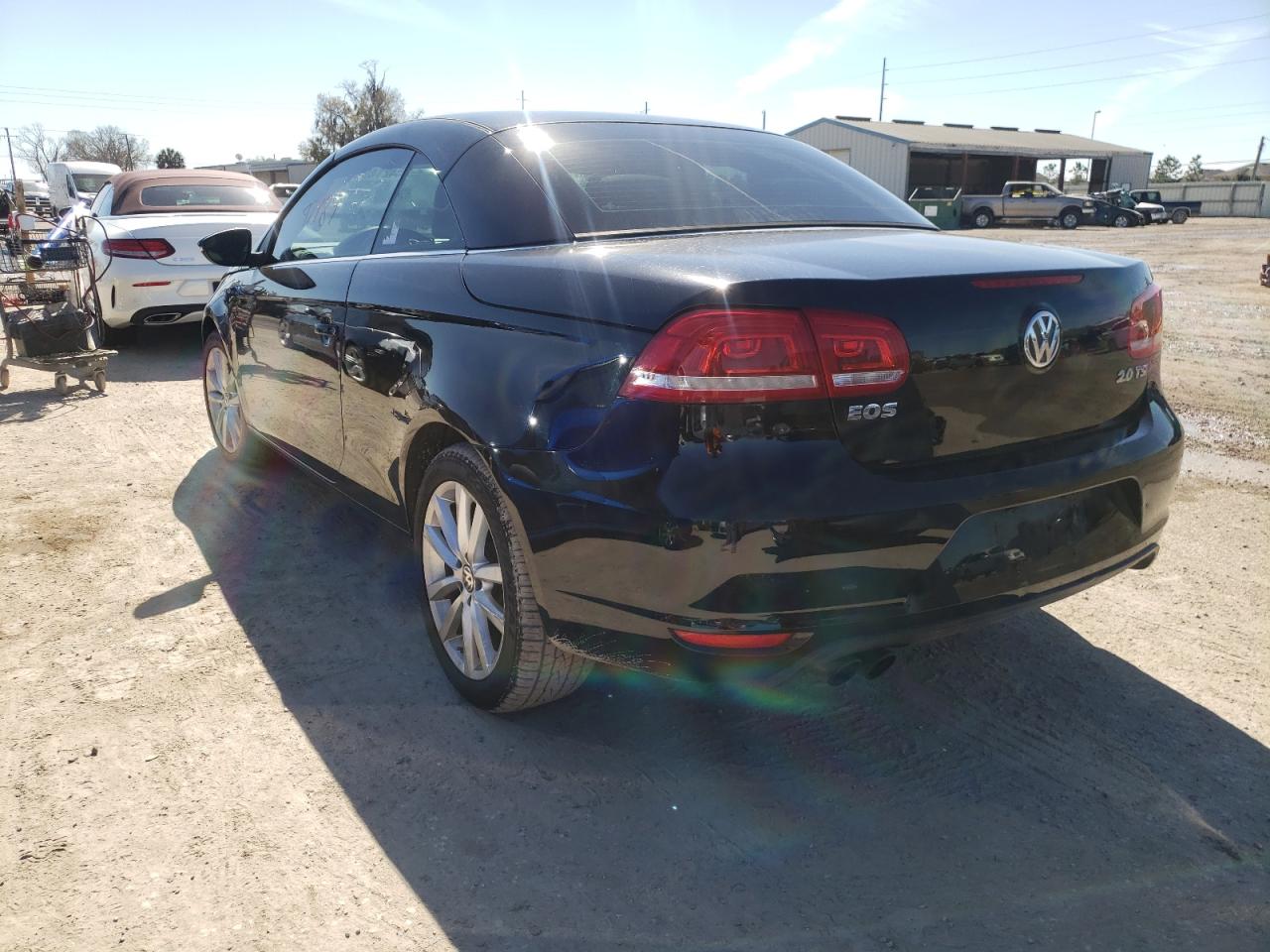 Photo 3 from auction – 2012 VOLKSWAGEN EOS KOMFOR with VIN WVWBW7AH0CV014539