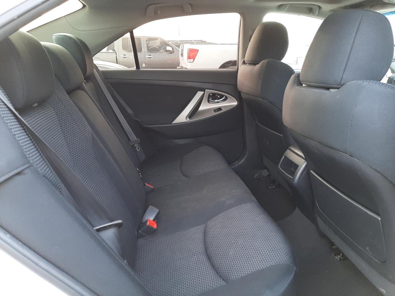 Photo 6 from auction – 2011 TOYOTA CAMRY BASE with VIN 4T1BF3EK9BU685237