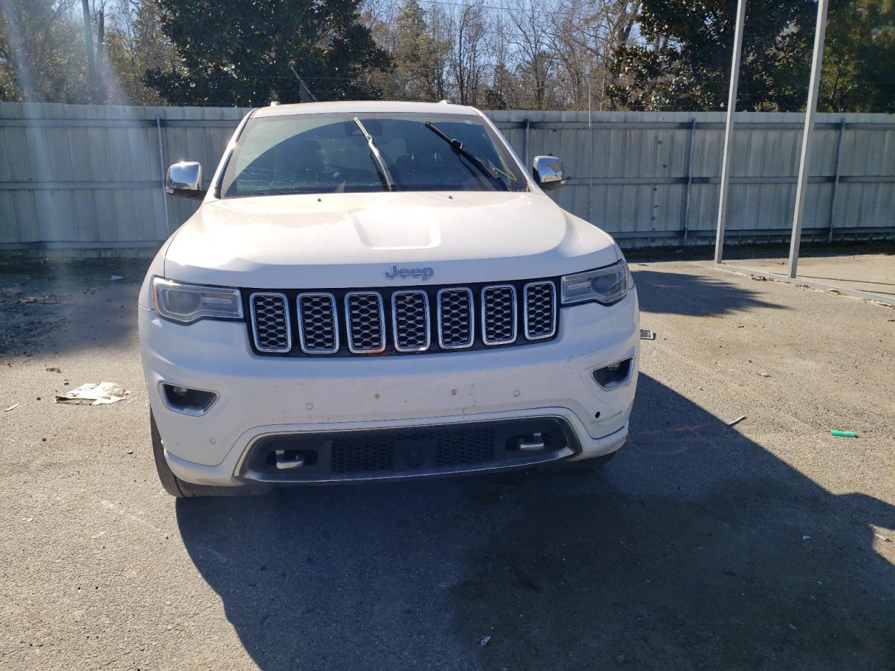 Photo 9 from auction – 2017 JEEP GRAND CHER with VIN 1C4RJECGXHC869063