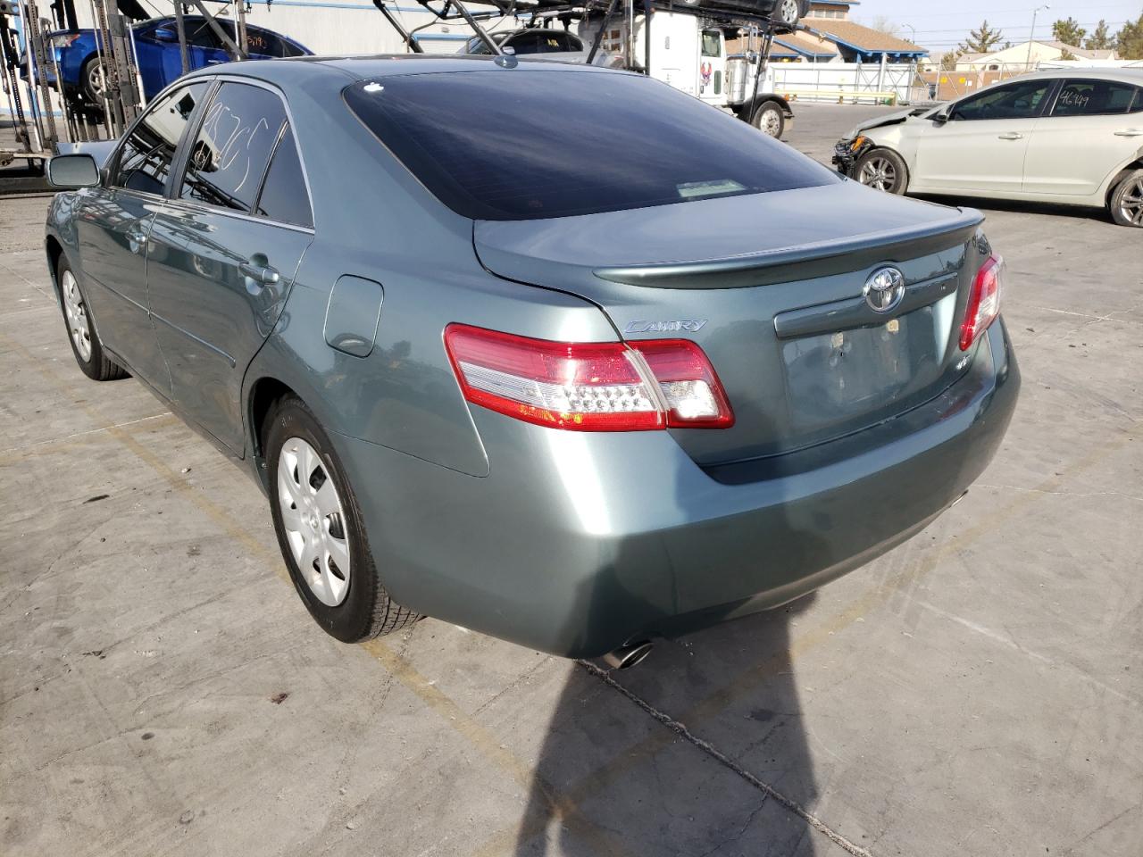 Photo 3 from auction – 2010 TOYOTA CAMRY SE with VIN JTNBK3EK6A3049892