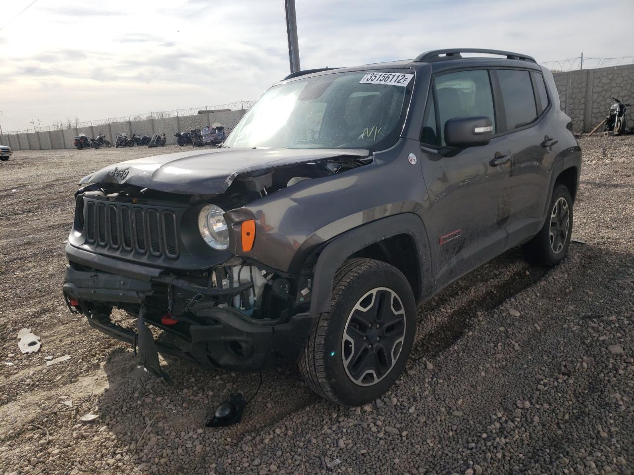 Photo 2 from auction – 2017 JEEP RENEGADE T with VIN ZACCJBCB4HPF25975