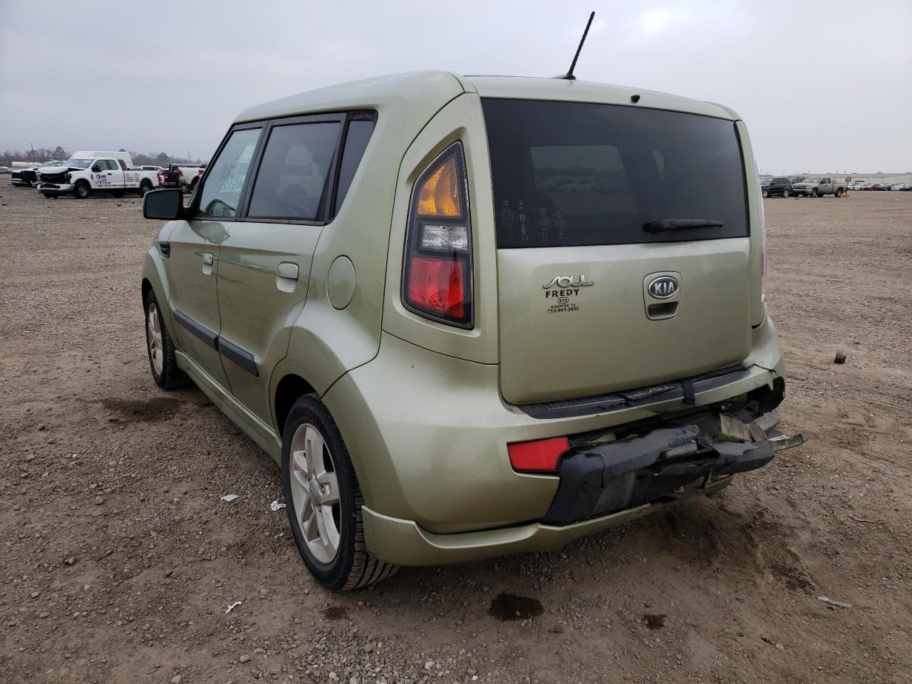 Photo 3 from auction – 2010 KIA SOUL + with VIN KNDJT2A21A7190410