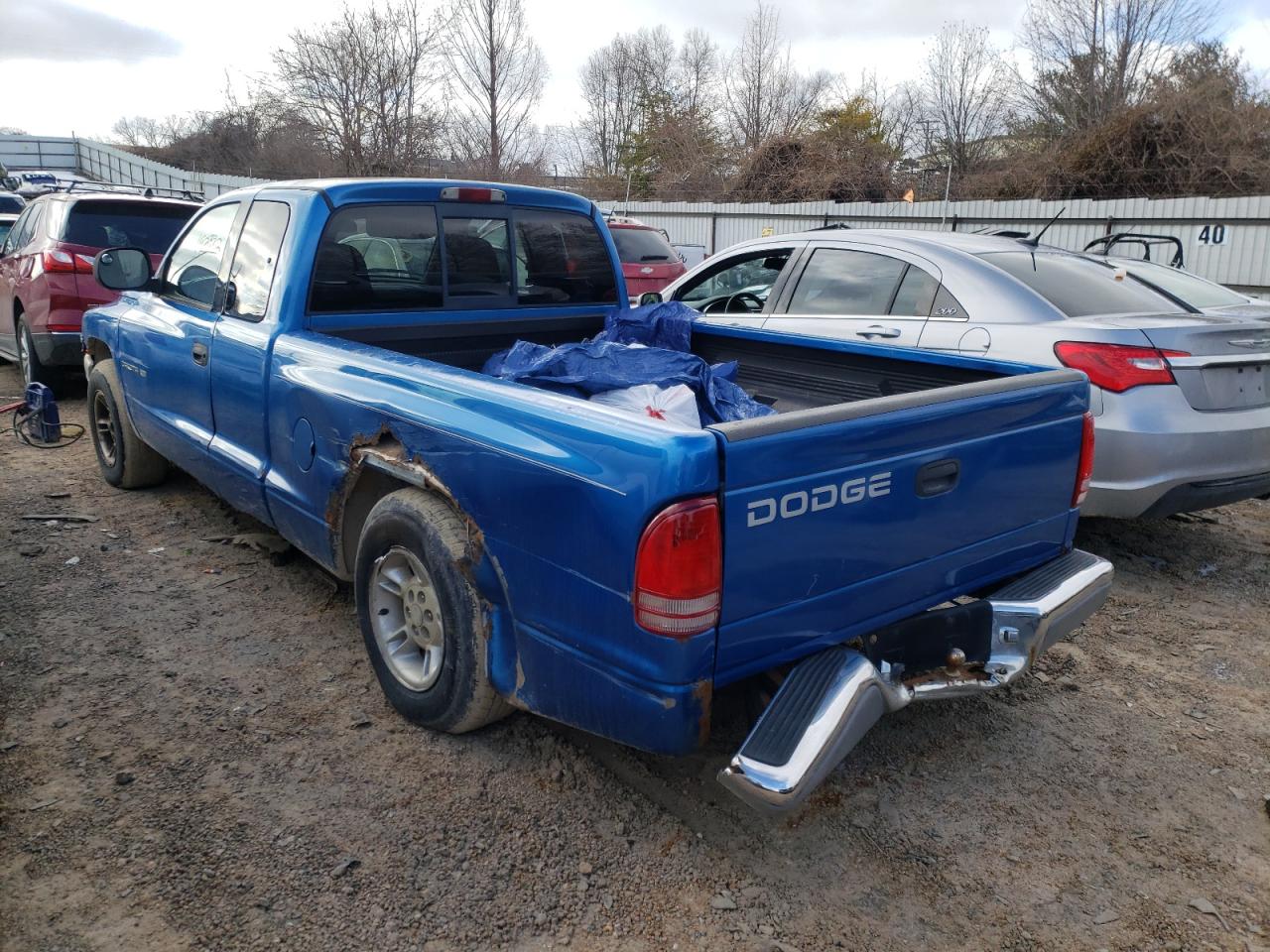 Photo 3 from auction – 2000 DODGE DAKOTA with VIN 1B7GL22X7YS692284