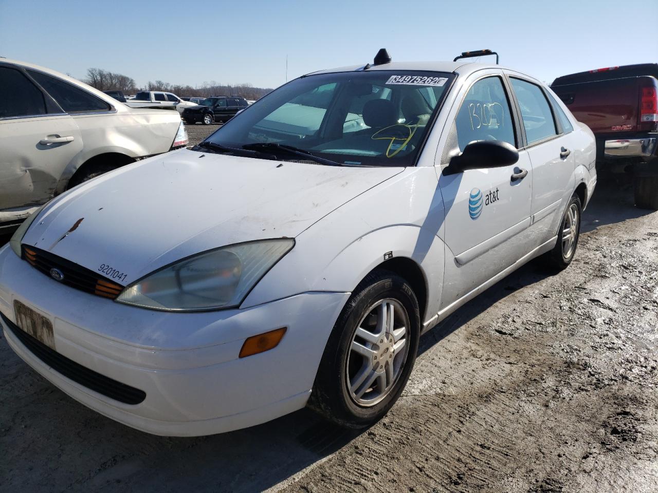 Photo 9 from auction – 2002 FORD FOCUS SE with VIN 1FAFP34P82W125512