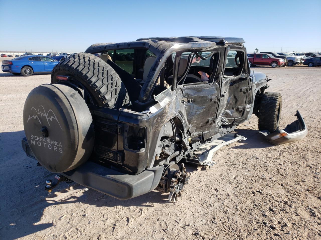 Photo 4 from auction – 2018 JEEP WRANGLER U with VIN 1C4HJXDG3JW182890