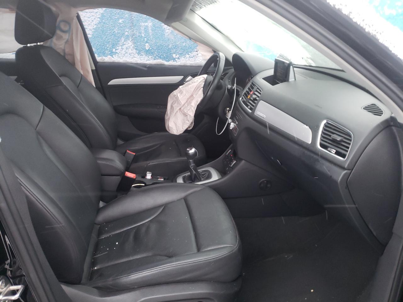 Photo 5 from auction – 2017 AUDI Q3 PREMIUM with VIN WA1ECCFS4HR013729