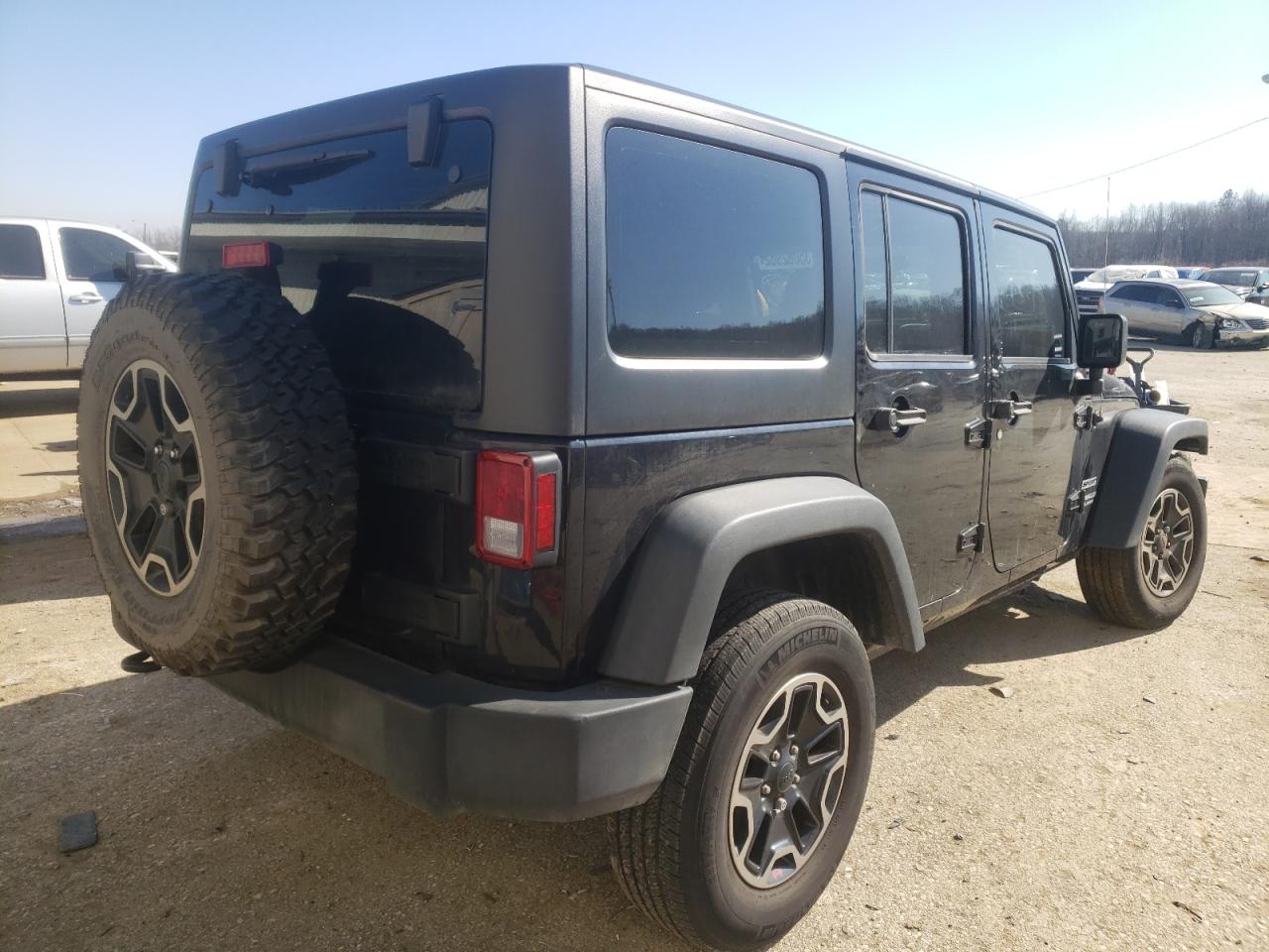 Photo 4 from auction – 2016 JEEP WRANGLER U with VIN 1C4BJWDG0GL139845