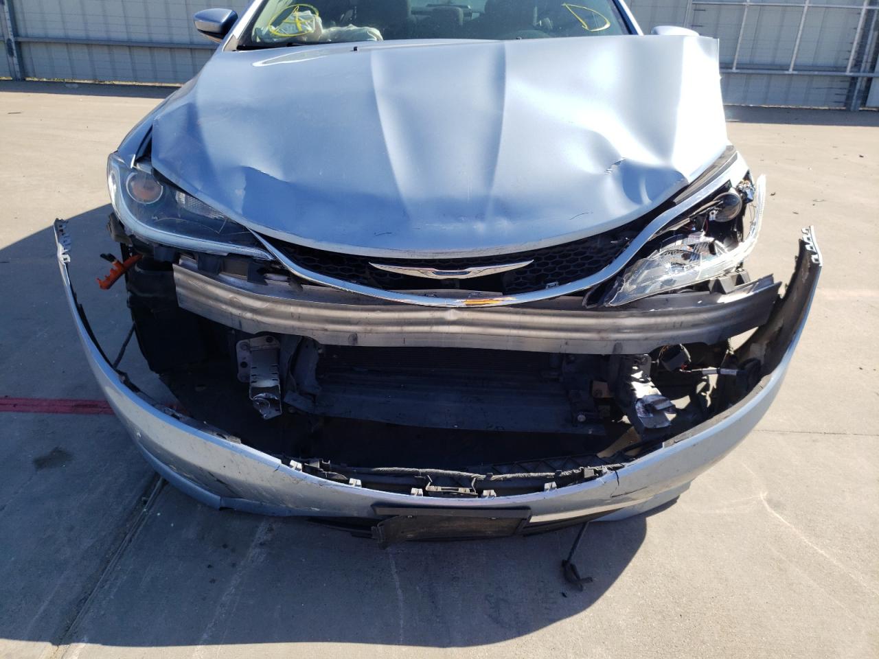 Photo 9 from auction – 2015 CHRYSLER 200 LIMITE with VIN 1C3CCCAB3FN634621