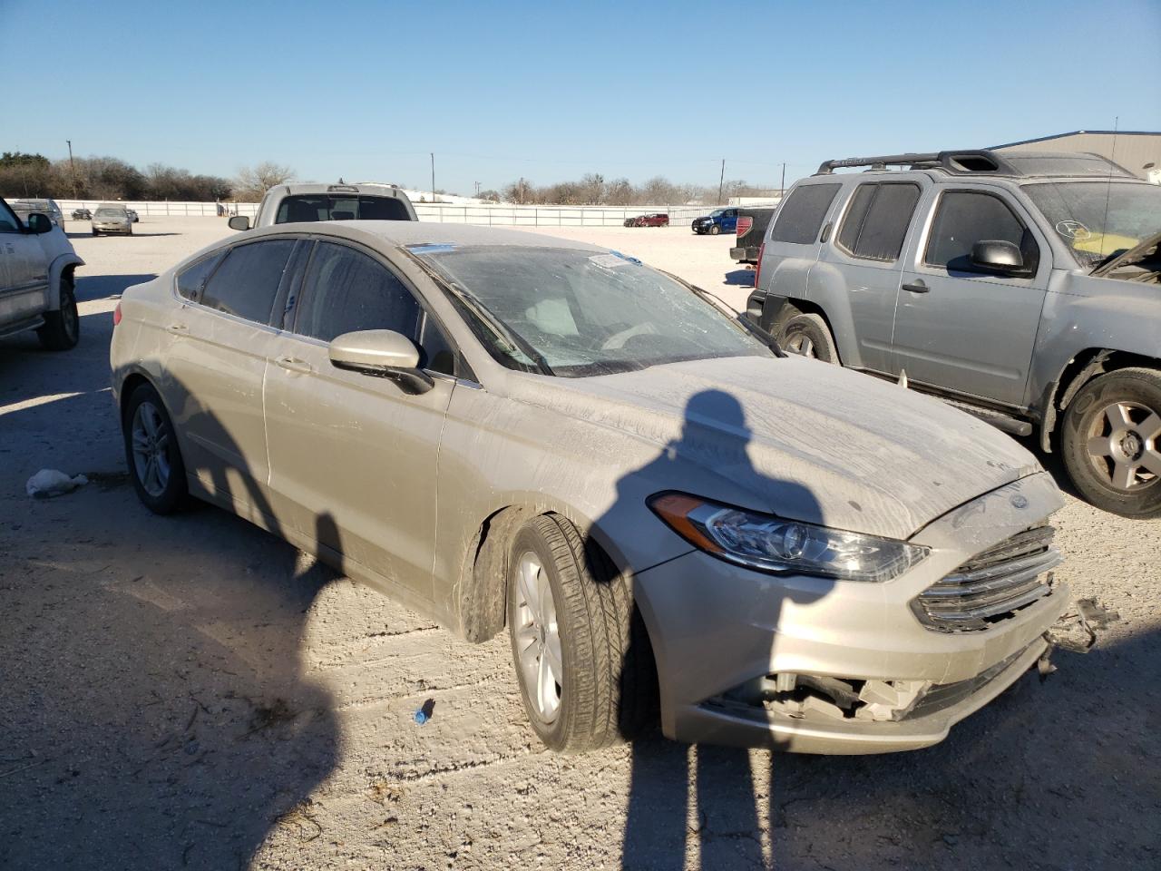 FORD FUSION SE 2018 with VIN 3FA6P0HD7JR144939 - Photo from auction