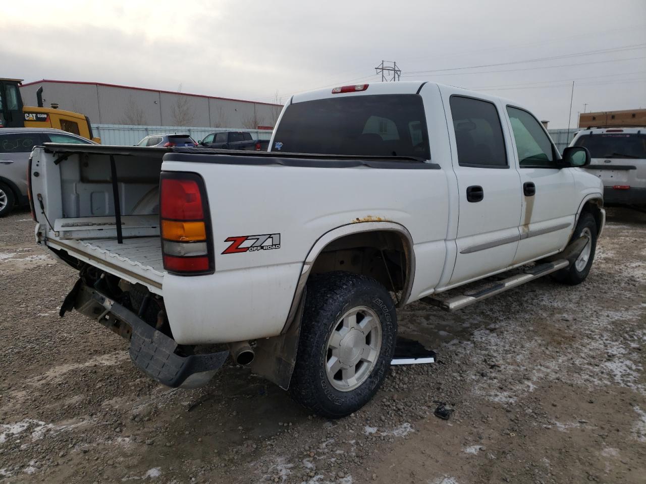 Photo 4 from auction – 2004 GMC NEW SIERRA with VIN 2GTEK13TX41290253