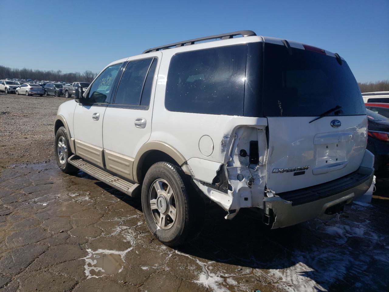 صورة رقم 3 من المزاد - 2005 FORD EXPEDITION مع VIN 1FMPU17565LA98687
