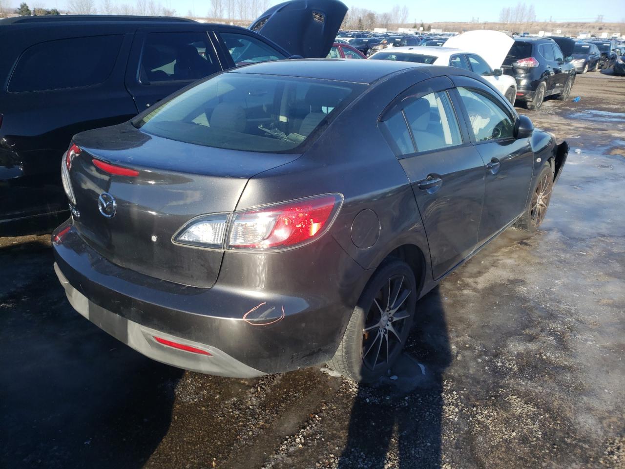 Photo 4 from auction – 2010 MAZDA 3 I with VIN JM1BL1SF9A1177102