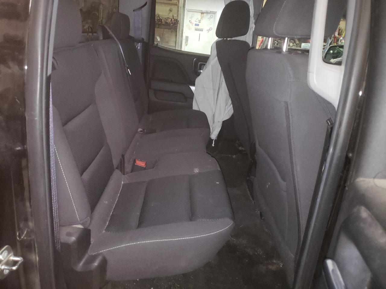 Photo 6 from auction – 2017 CHEVROLET SILVERADO with VIN 1GCVKREC4HZ355624