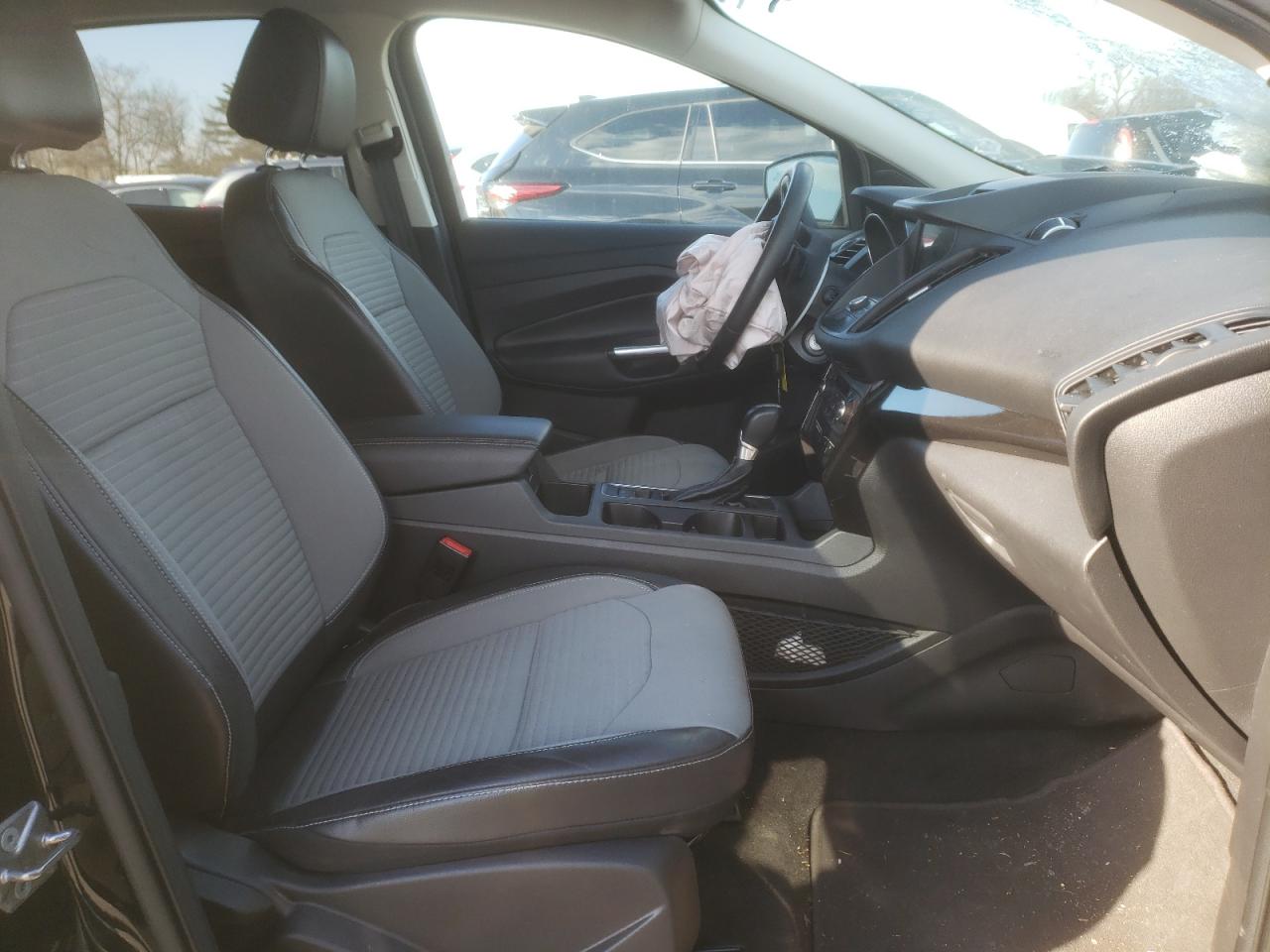 Photo 5 from auction – 2017 FORD ESCAPE SE with VIN 1FMCU0GDXHUE62723