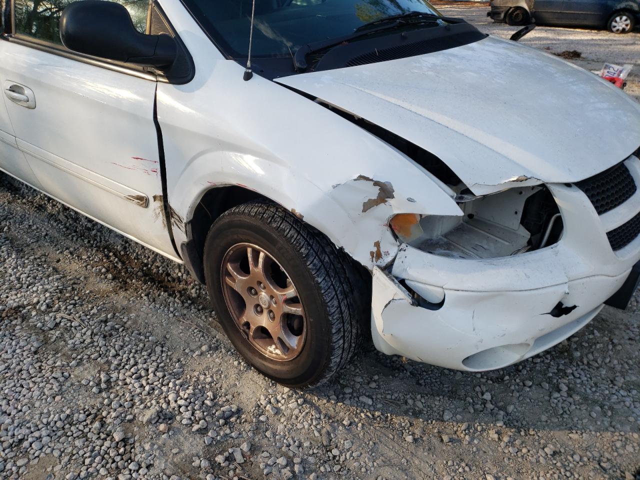 Photo 9 from auction – 2004 DODGE GRAND CARA with VIN 2D4GP44L34R532508