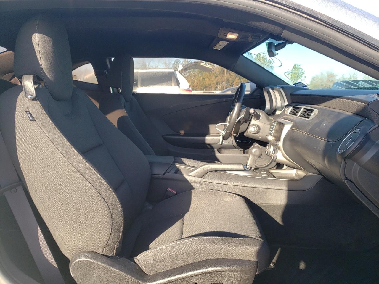 Photo 5 from auction – 2014 CHEVROLET CAMARO LT with VIN 2G1FB1E30E9298049