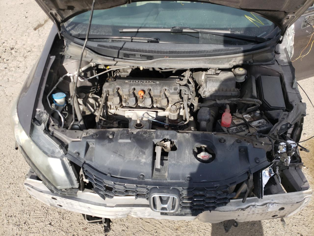 Photo 7 from auction – 2014 HONDA CIVIC LX with VIN 19XFB2F53EE011950
