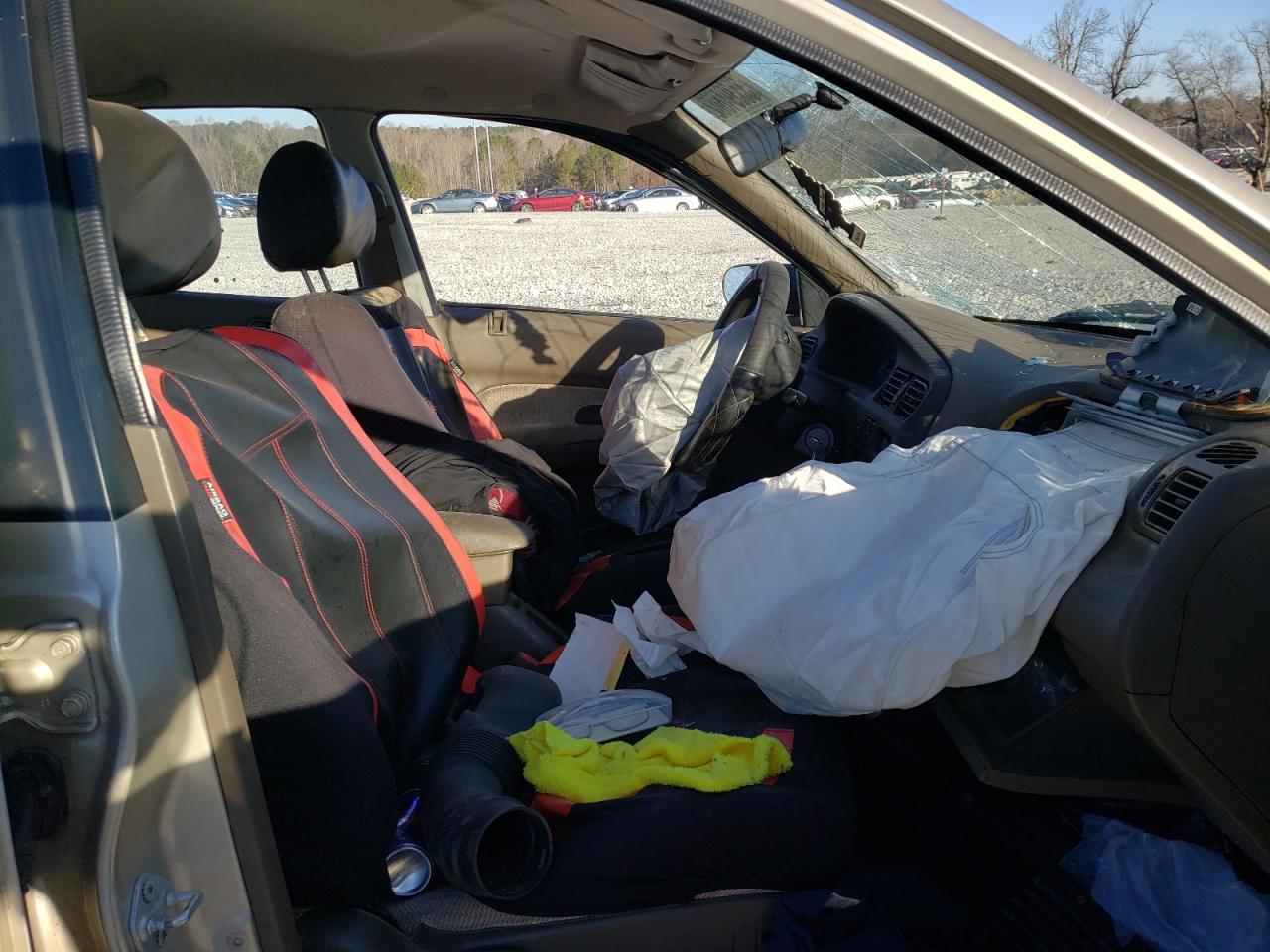 Photo 5 from auction – 1995 MAZDA PROTEGE DX with VIN JM1BA1414S0134530