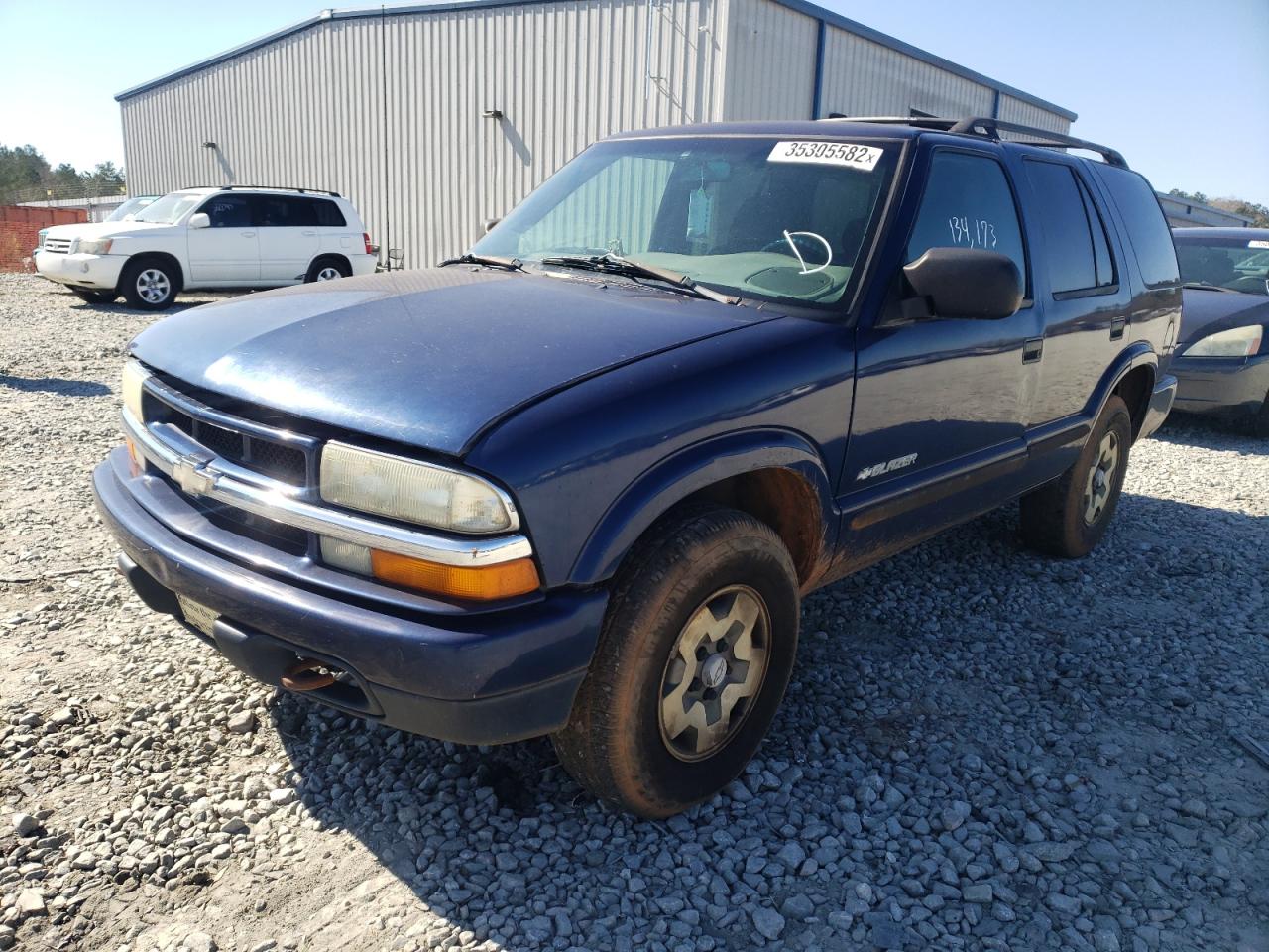 Photo 2 from auction – 2004 CHEVROLET BLAZER with VIN 1GNDT13X24K105535