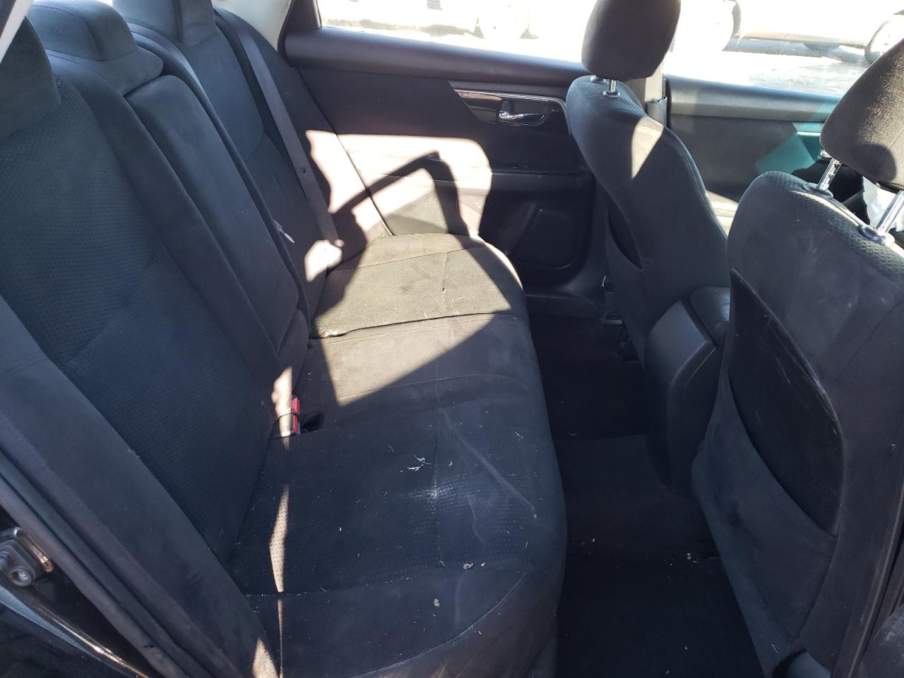 Photo 6 from auction – 2014 NISSAN ALTIMA 2.5 with VIN 1N4AL3AP8EN345947
