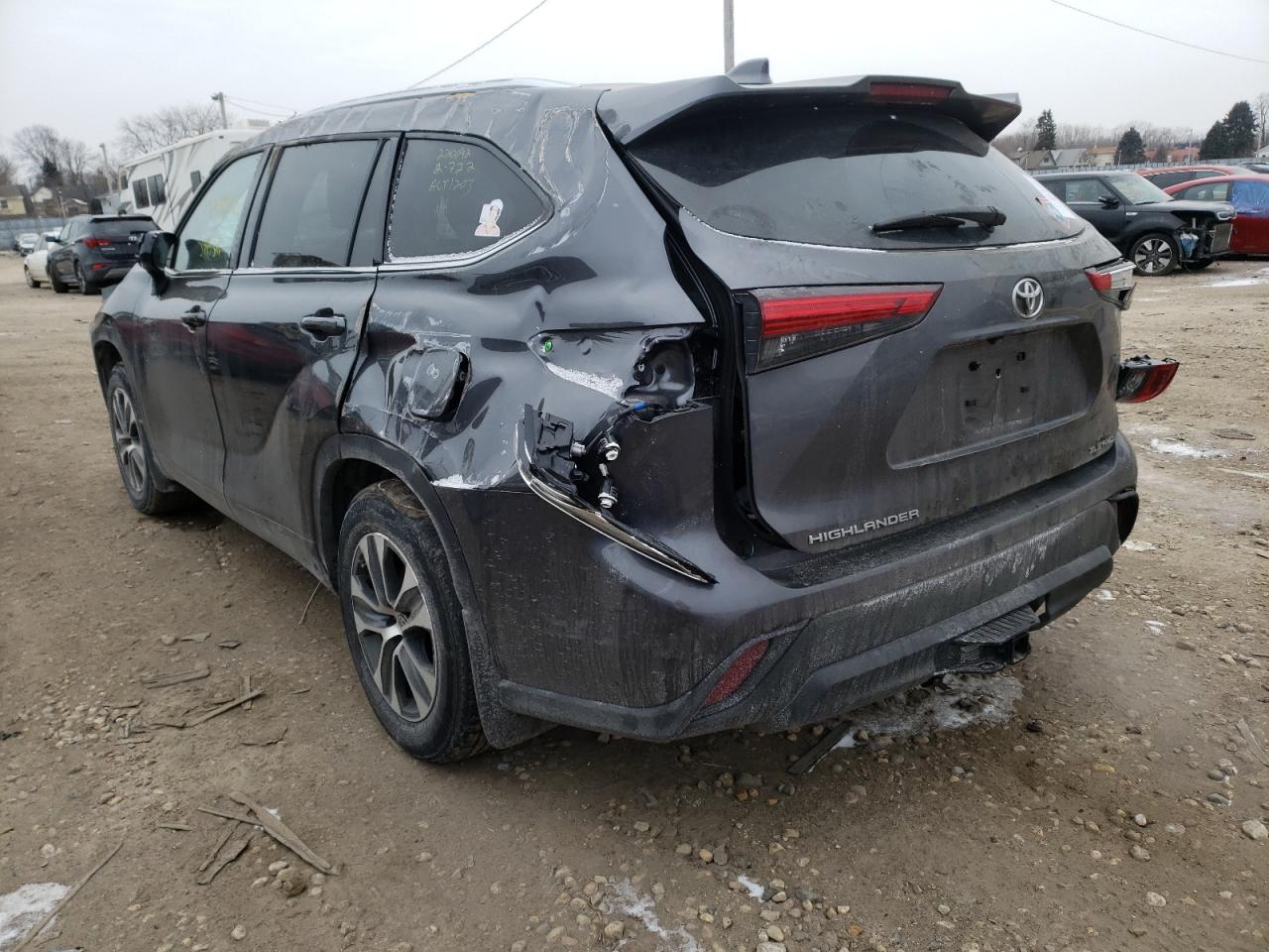 Photo 3 from auction – 2021 TOYOTA HIGHLANDER with VIN 5TDGZRBH0MS529382