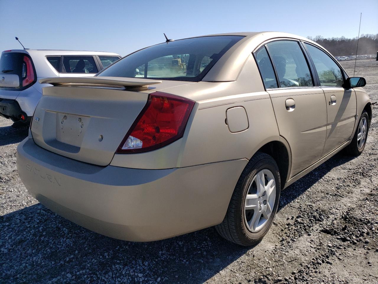 Photo 4 from auction – 2007 SATURN ION LEVEL with VIN 1G8AJ55F97Z135909
