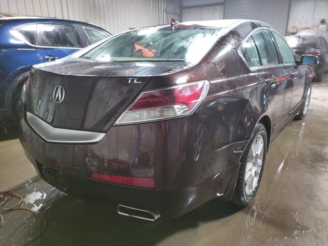 Photo 4 from auction – 2011 ACURA TL with VIN 19UUA8F20BA000858