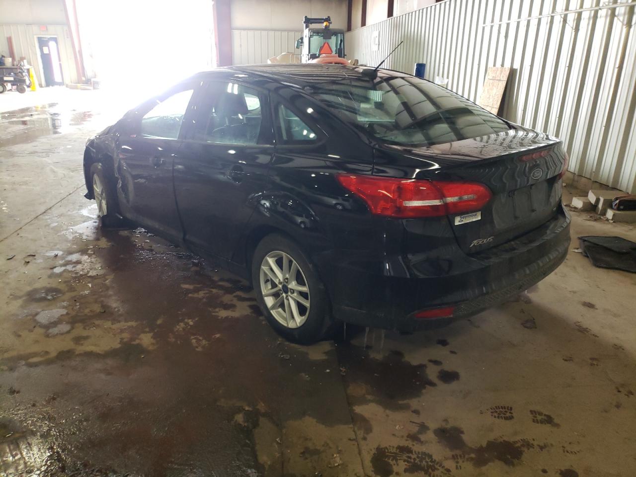 Photo 3 from auction – 2017 FORD FOCUS SE with VIN 1FADP3F23HL340685