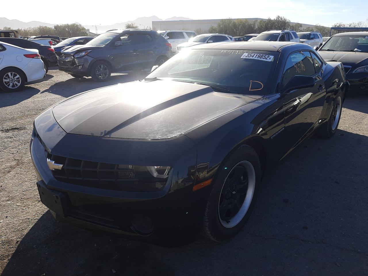 Photo 2 from auction – 2013 CHEVROLET CAMARO LS with VIN 2G1FE1E35D9167463