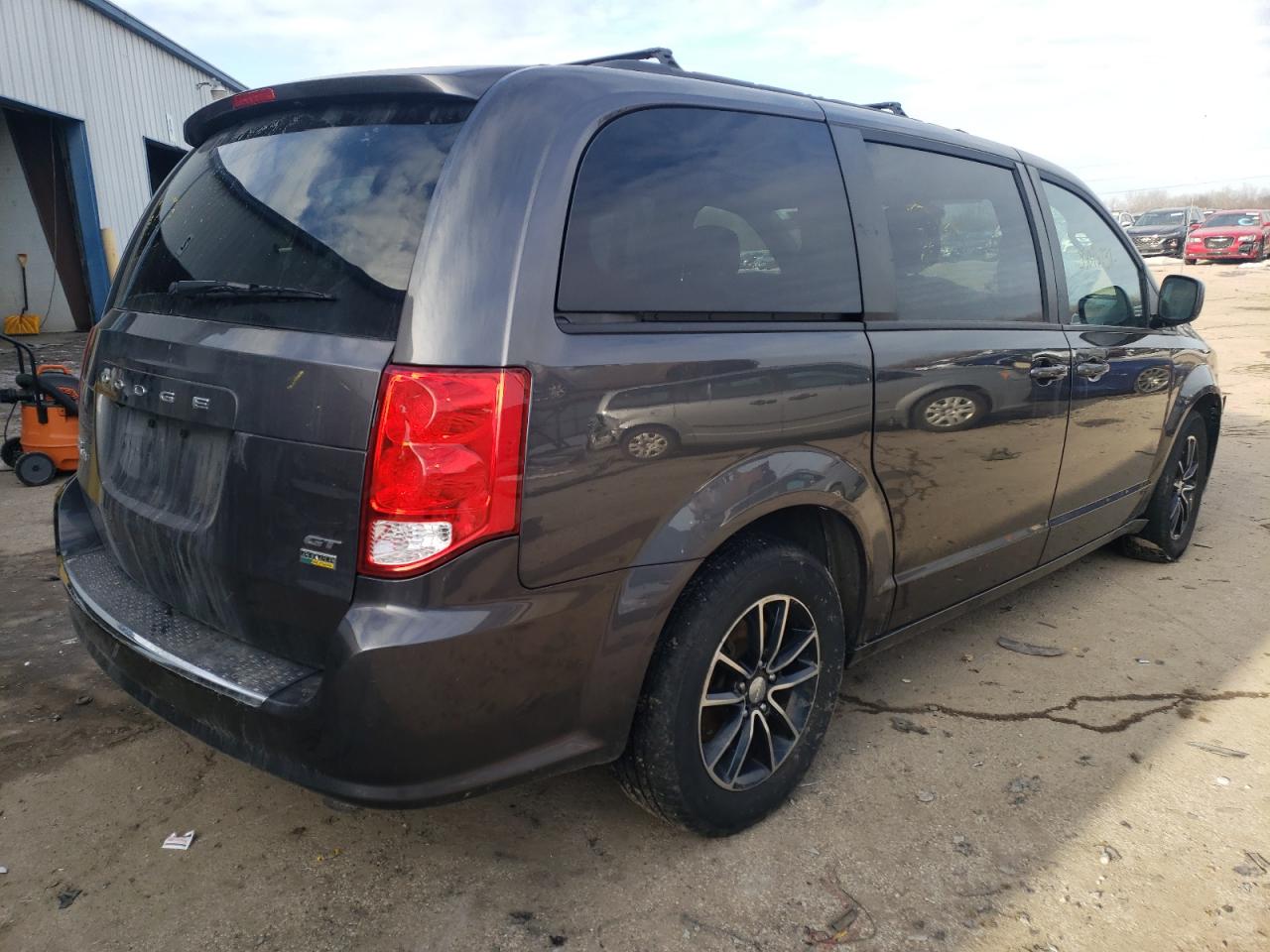 Photo 4 from auction – 2018 DODGE GRAND CARA with VIN 2C4RDGEGXJR345862
