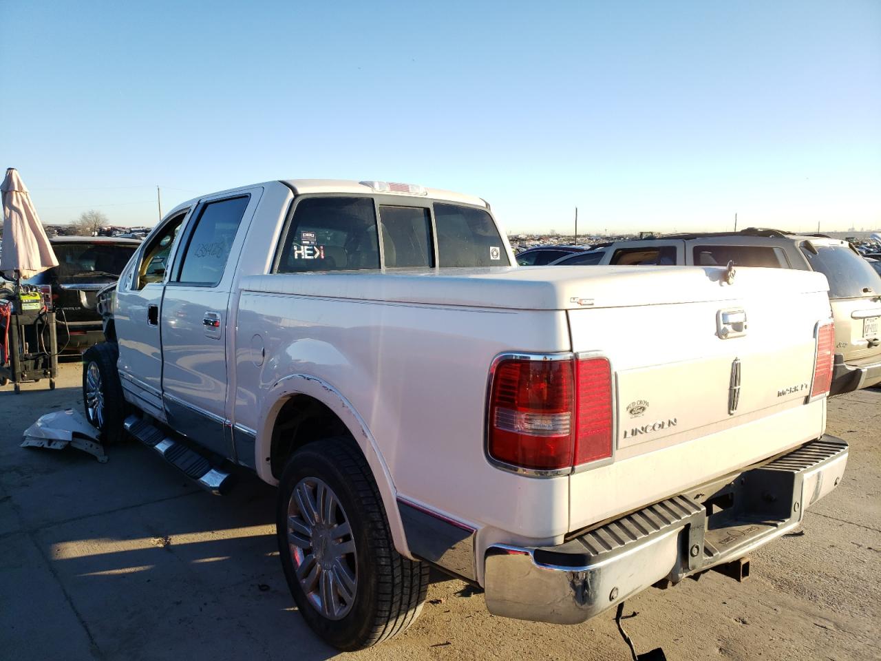 Photo 3 from auction – 2008 LINCOLN MARK LT with VIN 5LTPW185X8FJ05279