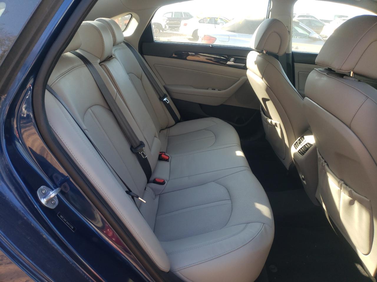 Photo 6 from auction – 2017 HYUNDAI SONATA SPO with VIN 5NPE34AF3HH473798