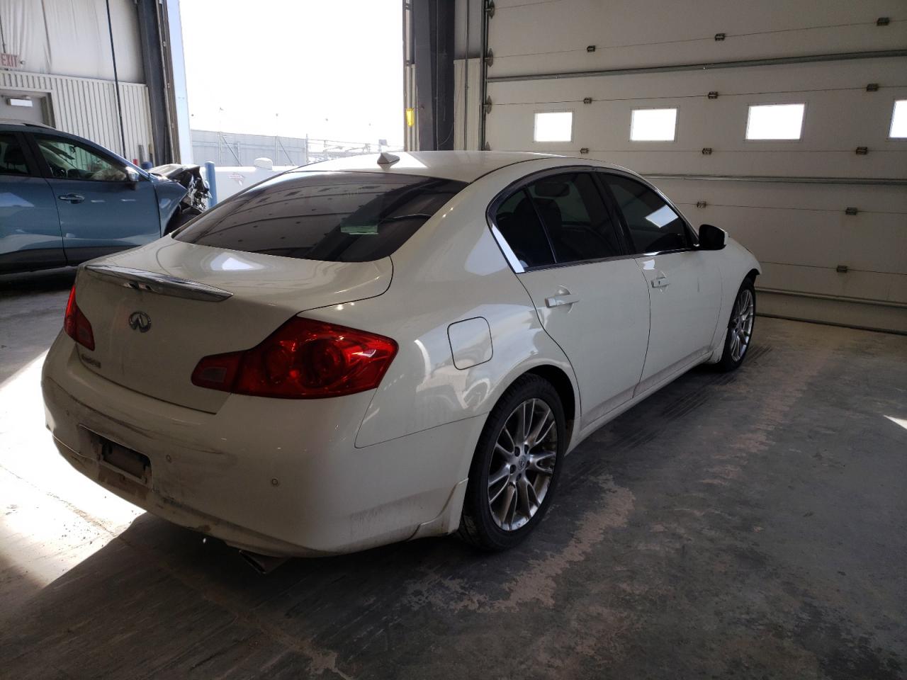 Photo 4 from auction – 2012 INFINITI G37 BASE with VIN JN1CV6AP7CM624374
