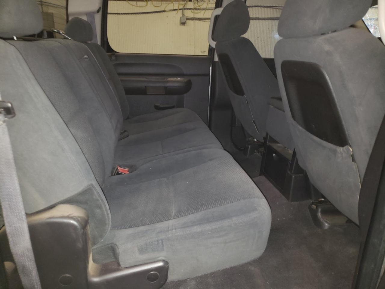 Photo 6 from auction – 2008 CHEVROLET SILVERADO with VIN 1GCHK236X8F187961