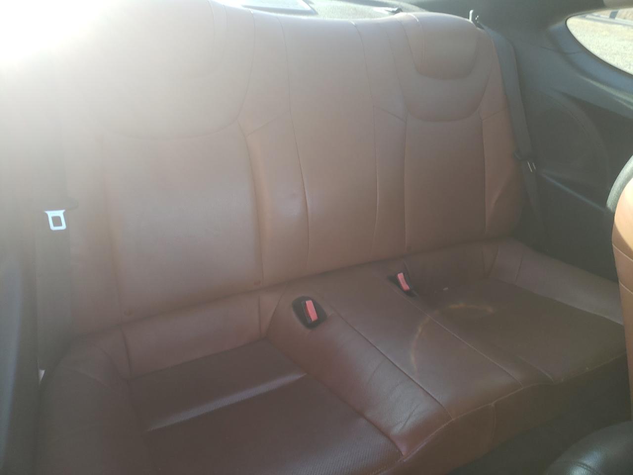 Photo 6 from auction – 2011 HYUNDAI GENESIS CO with VIN KMHHU6KH6BU052365