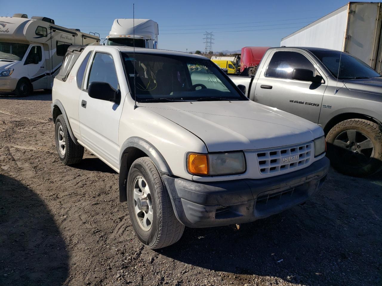 ISUZU AMIGO 1998 with VIN 4S2CK57D8W4368073 - Photo from auction