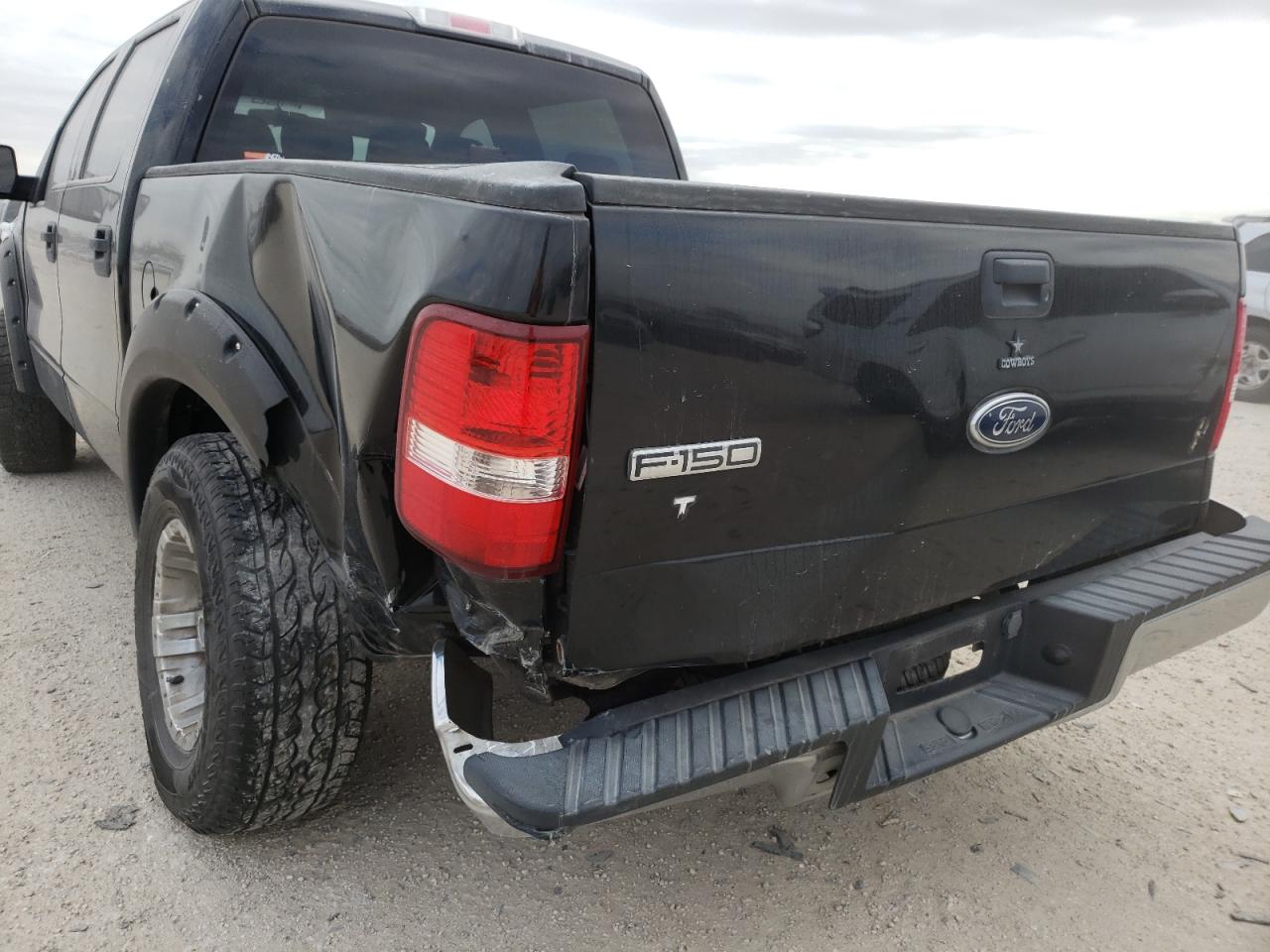 Photo 9 from auction – 2004 FORD F150 SUPER with VIN 1FTRW12W14KC37099